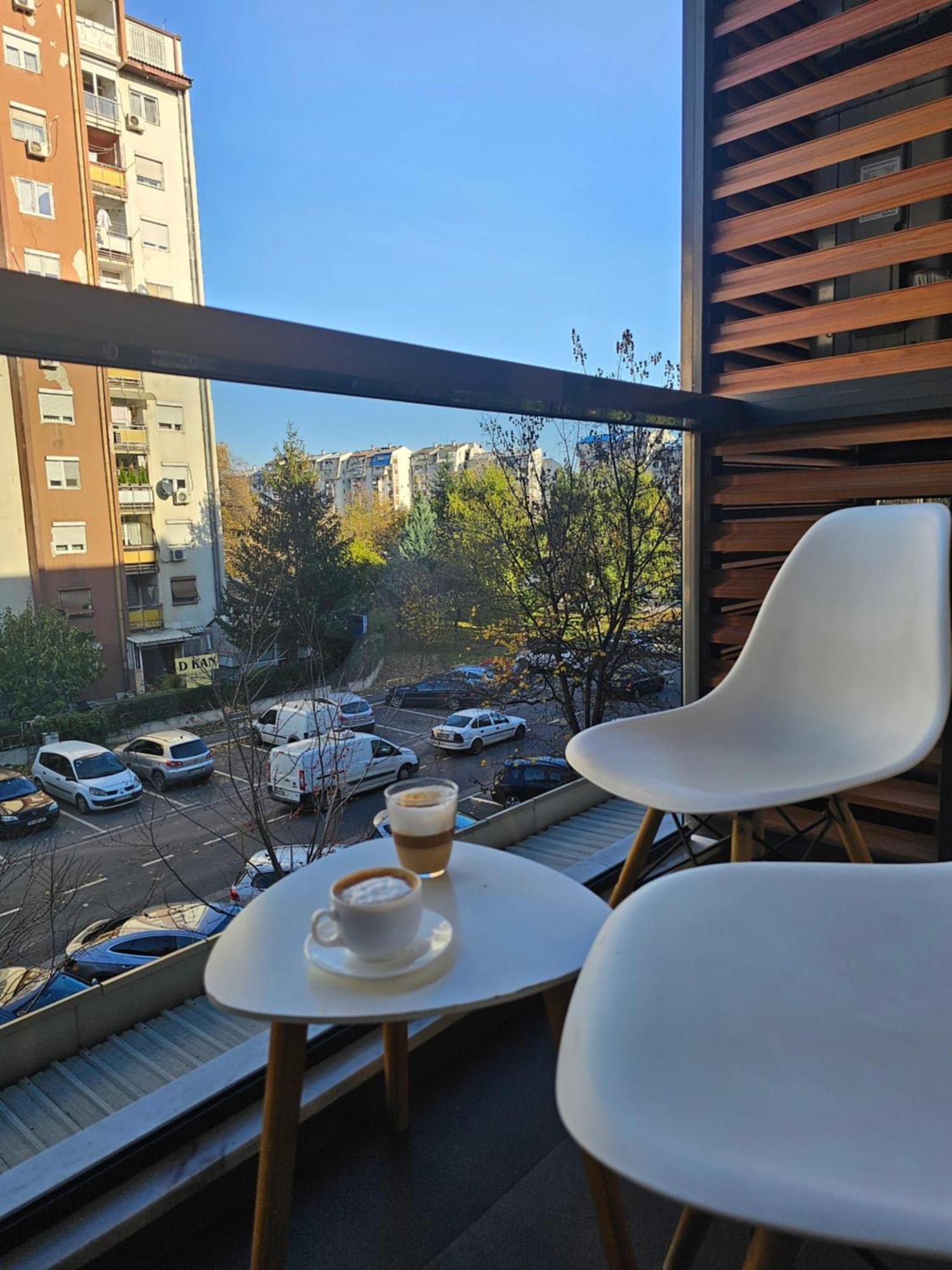 Eva'S Premium Apartments Скопие Екстериор снимка